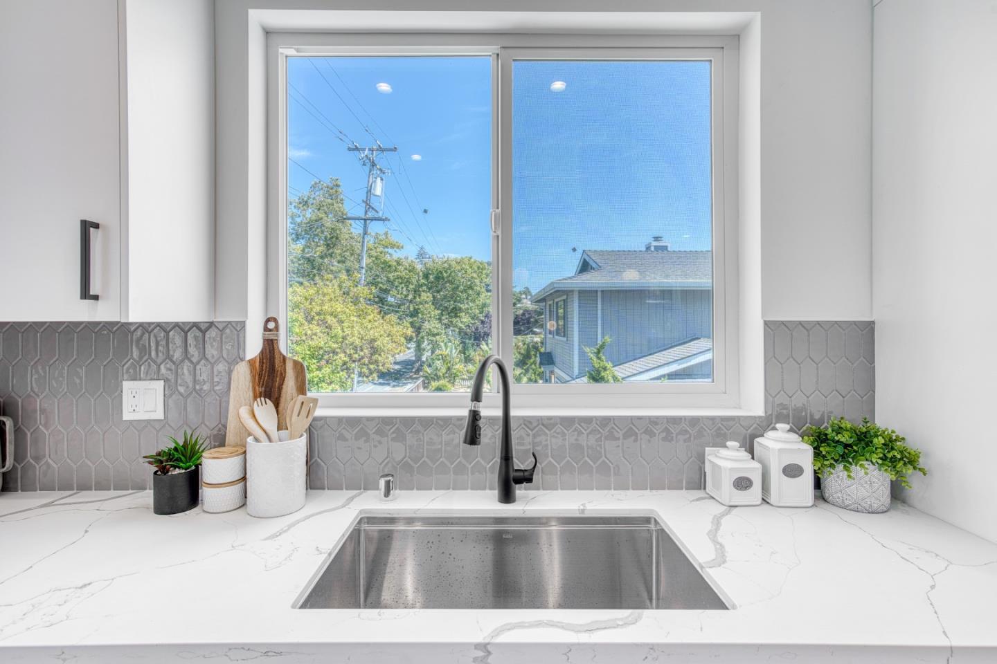 1945 Park Avenue, Unit 1 San Jose, CA 95126 - Photo 15 of 46