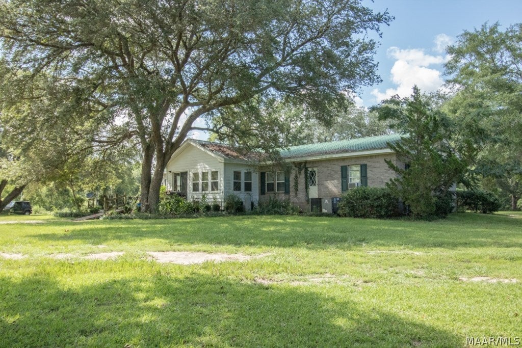 3911 County Road 10 Samson, AL 36477 - Photo 10 of 31 Gallery Image 10