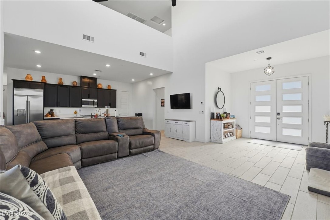 116 Barclay Hts Avenue Henderson, NV 89015 - Photo 11 of 63