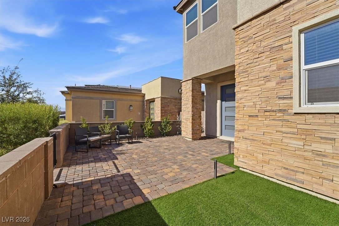 116 Barclay Hts Avenue Henderson, NV 89015 - Photo 6 of 63