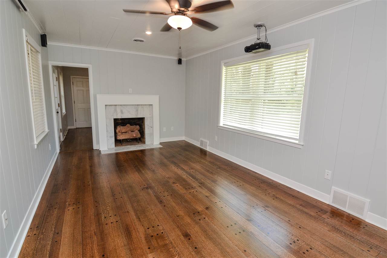 1010 Kings Park Road Memphis, TN 38117 - Photo 11 of 25 Gallery Image 11