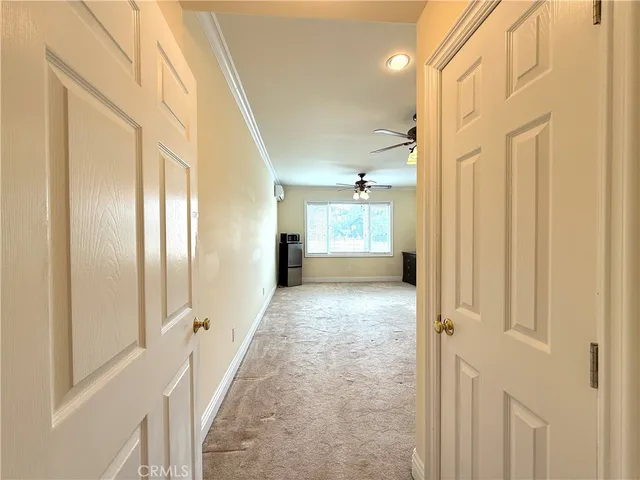 a view of entryway with a bathroom