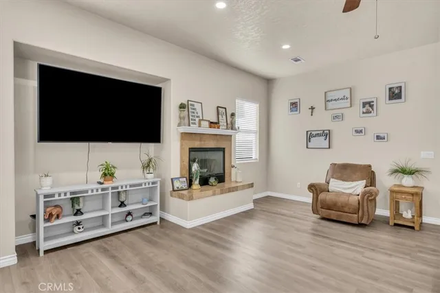 $660,000 | 17601 Bangor Avenue, Hesperia, CA 92345