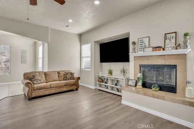 $660,000 | 17601 Bangor Avenue, Hesperia, CA 92345