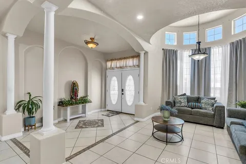 $660,000 | 17601 Bangor Avenue, Hesperia, CA 92345