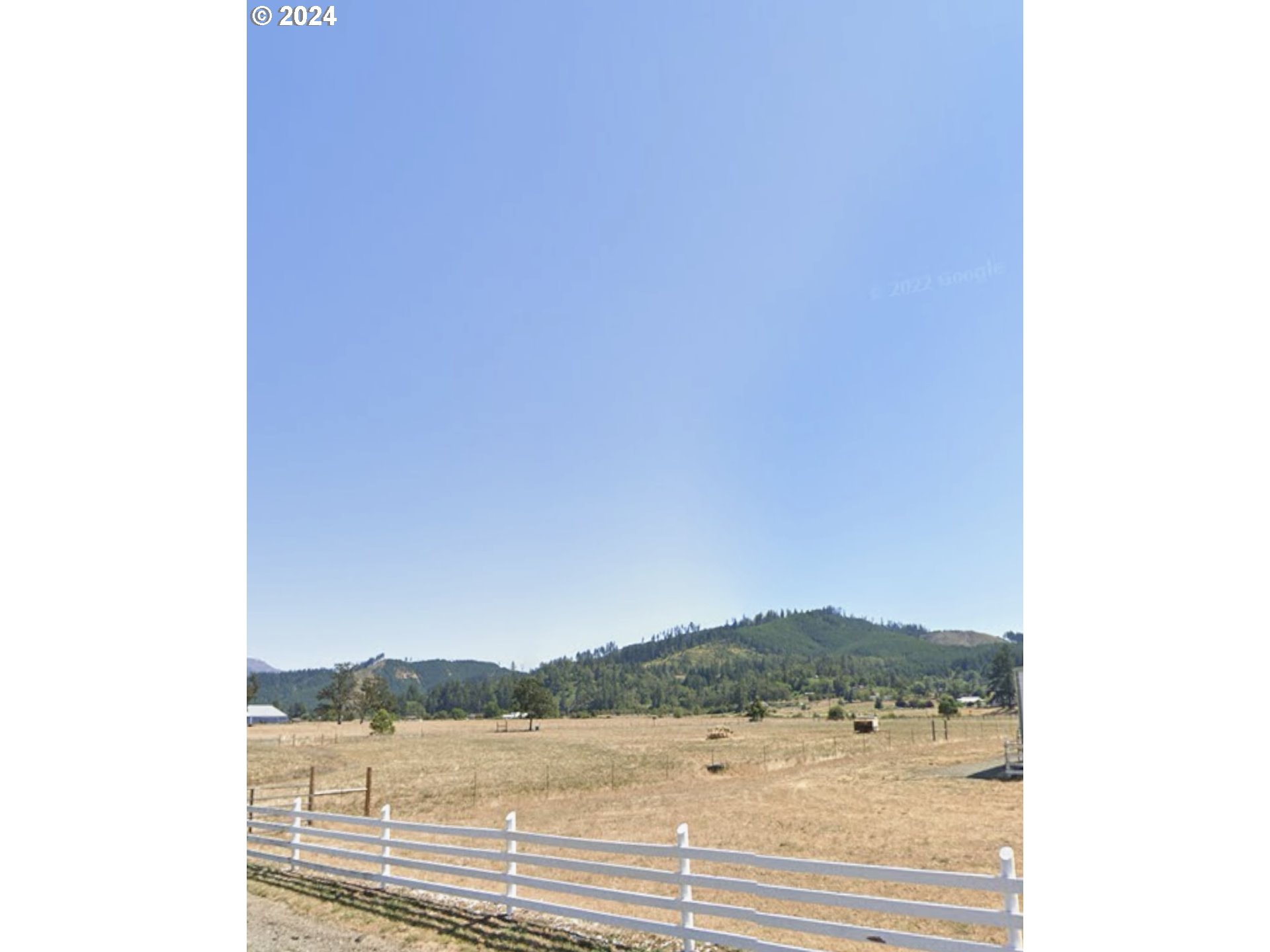 0 Fair Oaks Road Oakland, OR 97462 - Photo 4 of 4 a view of lake and mountain view