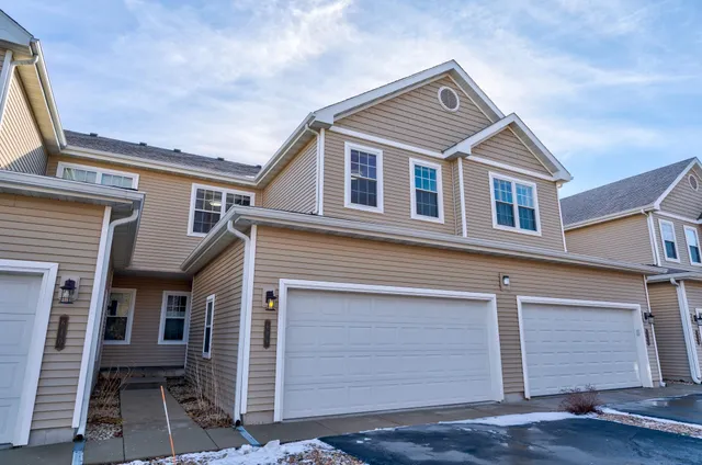 $424,900 | 608 Bear Claw Way, Middleton, WI 53562