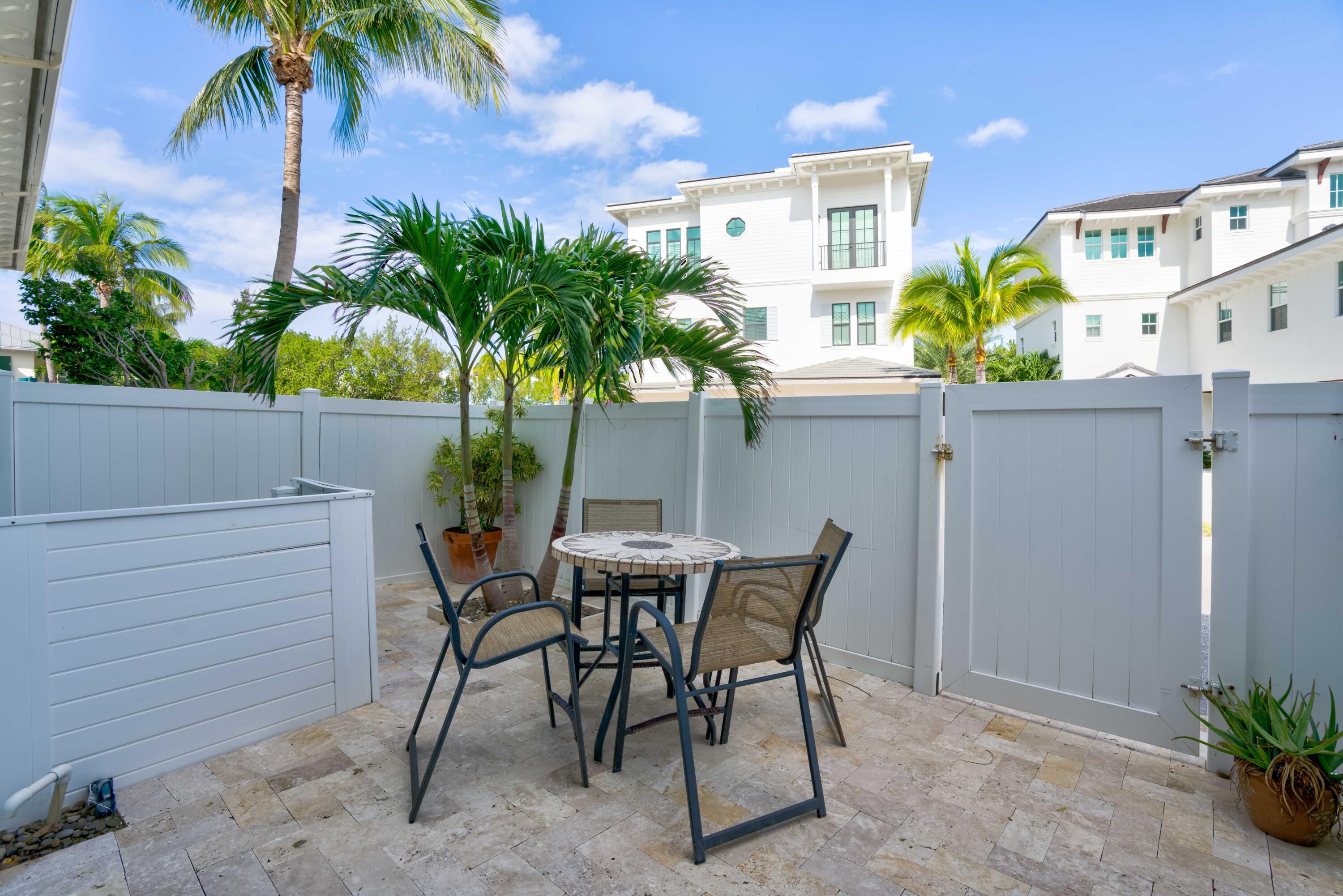 458 Ocean Ridge Way Juno Beach, FL 33408 - Photo 16 of 31 PATIO