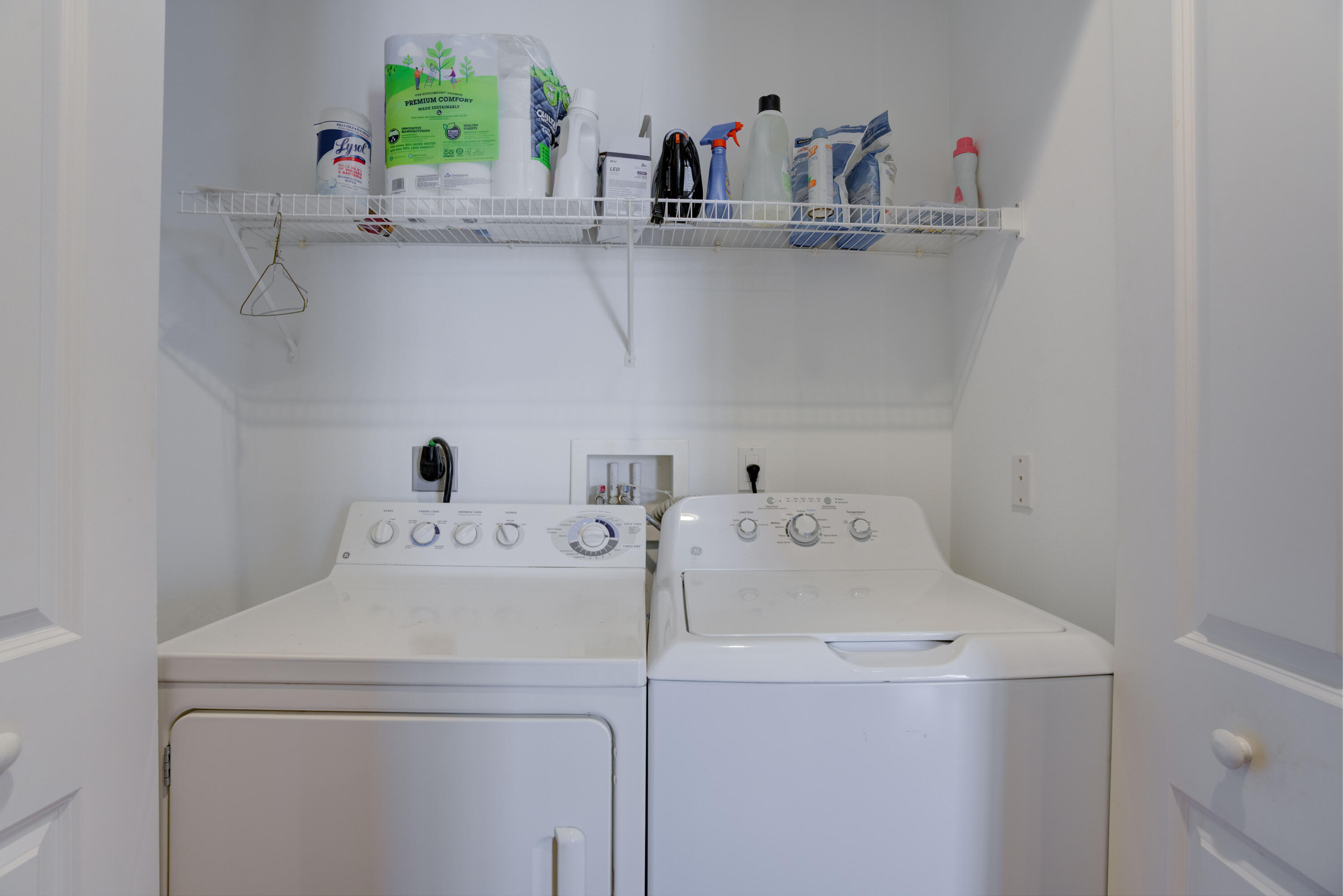 458 Ocean Ridge Way Juno Beach, FL 33408 - Photo 27 of 31 LAUNDRY