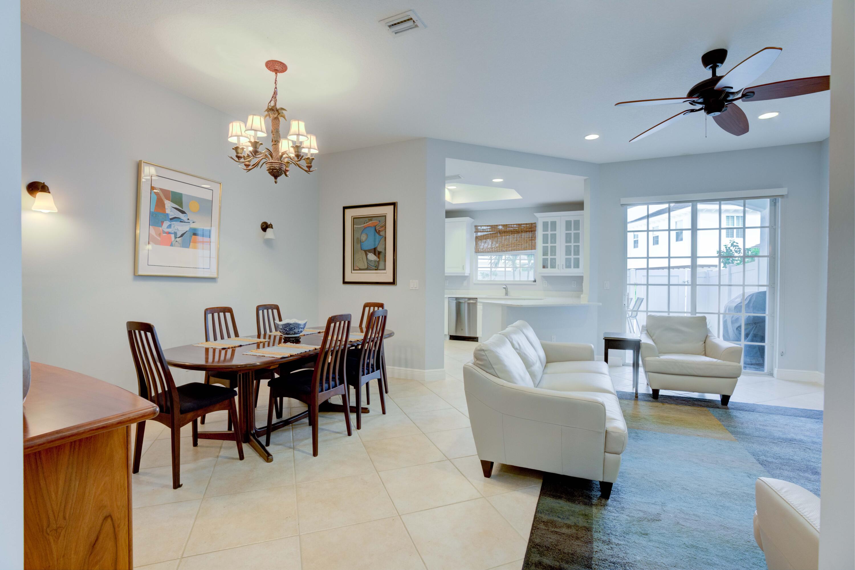 458 Ocean Ridge Way Juno Beach, FL 33408 - Photo 8 of 31 LIVING /DINING ROOM