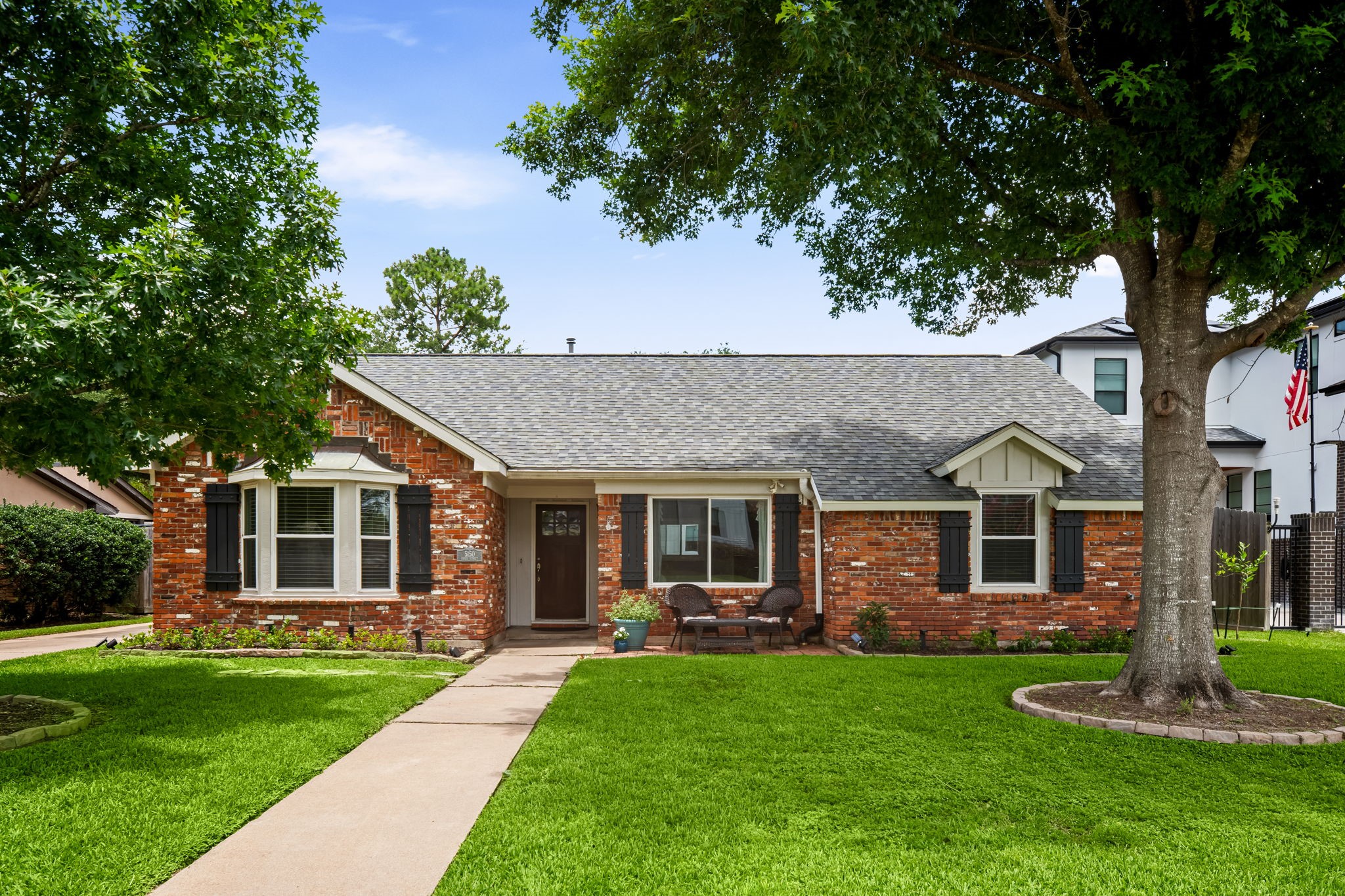 5150 Grape Street Houston, TX 77096 - Photo 1 of 9