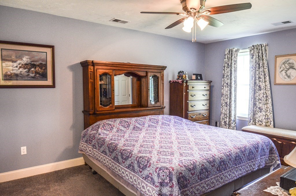 15 Parker Road, Unit 12 Berlin, MA 01503 - Photo 25 of 34