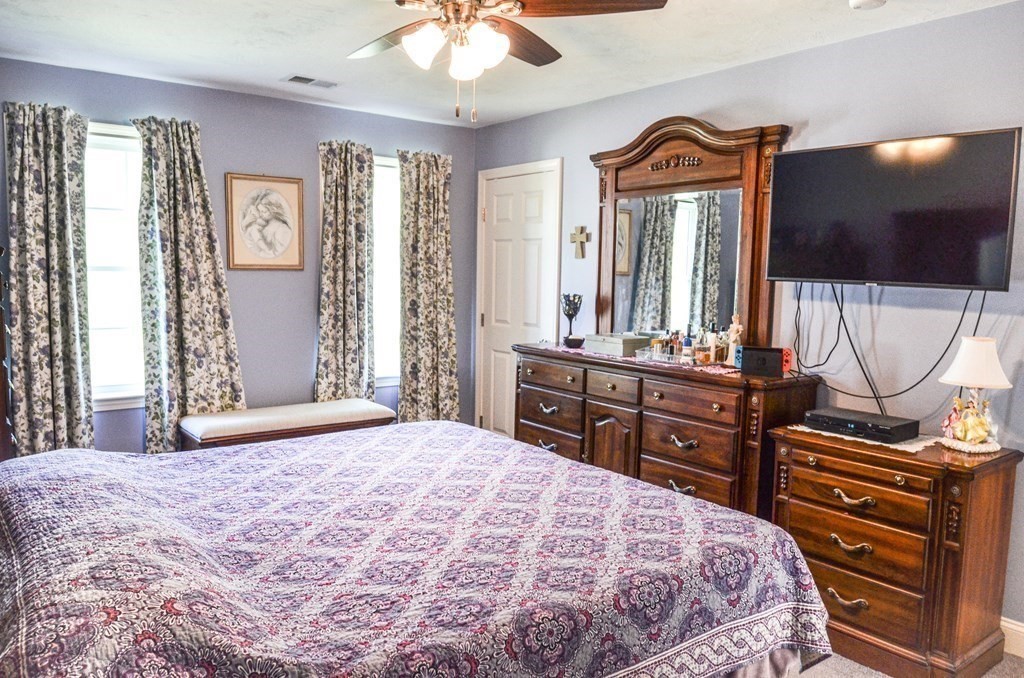 15 Parker Road, Unit 12 Berlin, MA 01503 - Photo 26 of 34