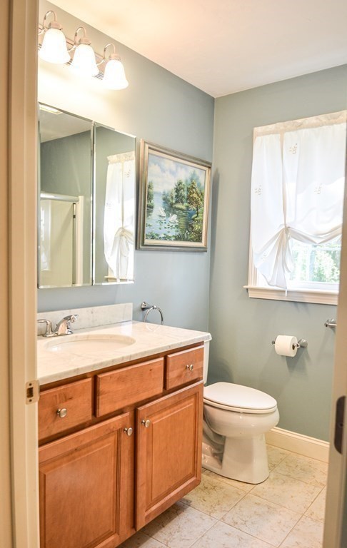 15 Parker Road, Unit 12 Berlin, MA 01503 - Photo 27 of 34