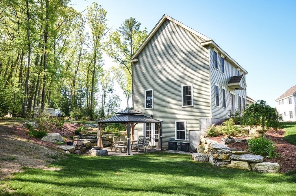 15 Parker Road, Unit 12 Berlin, MA 01503 - Photo 32 of 34