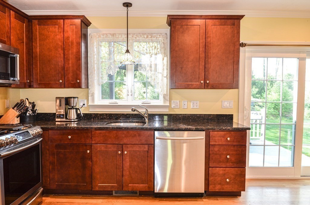 15 Parker Road, Unit 12 Berlin, MA 01503 - Photo 6 of 34