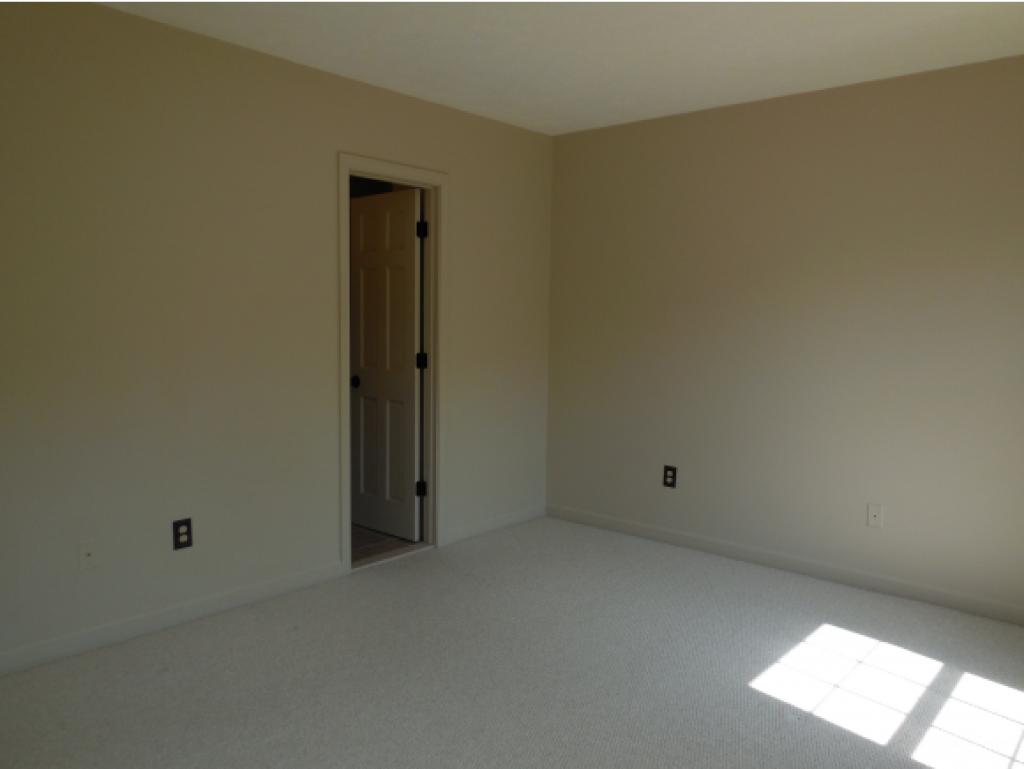 103 Middlesex Road, Unit 103 Merrimack, NH 03054 - Photo 26 of 36