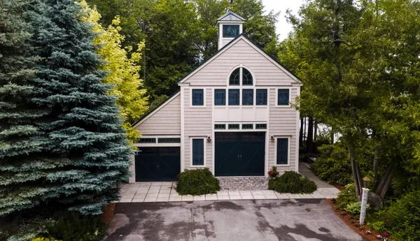 $3,850,000 | 107 Barrows Point Road, Newport, ME 04953