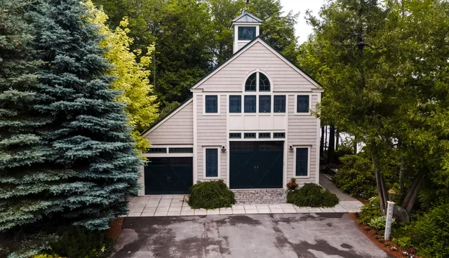 $3,850,000 | 107 Barrows Point Road, Newport, ME 04953