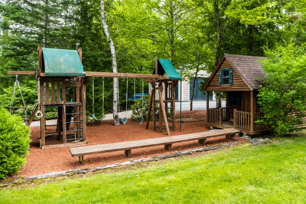 $3,850,000 | 107 Barrows Point Road, Newport, ME 04953