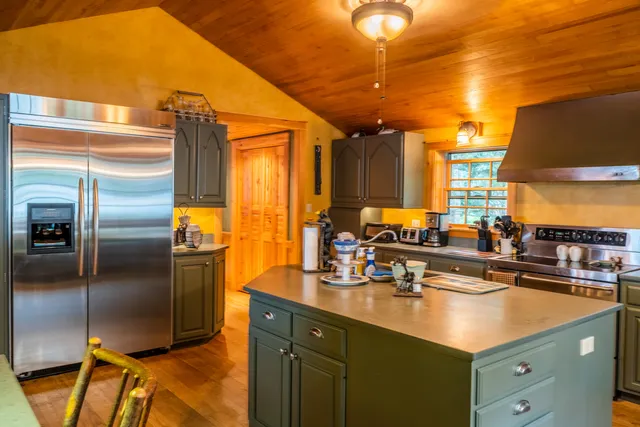 $3,850,000 | 107 Barrows Point Road, Newport, ME 04953