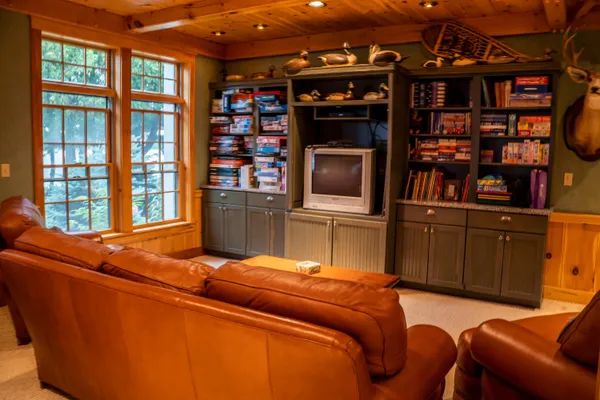 $3,850,000 | 107 Barrows Point Road, Newport, ME 04953