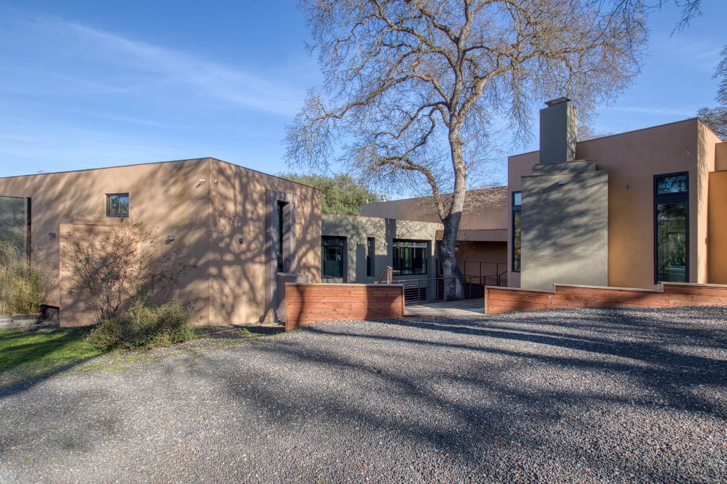 12100 Horseshoe Road Oakdale, CA 95361 - Photo 9 of 77