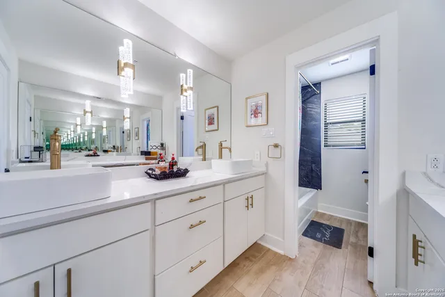 $785,000 | 3915 Hunters Rock, San Antonio, TX 78230