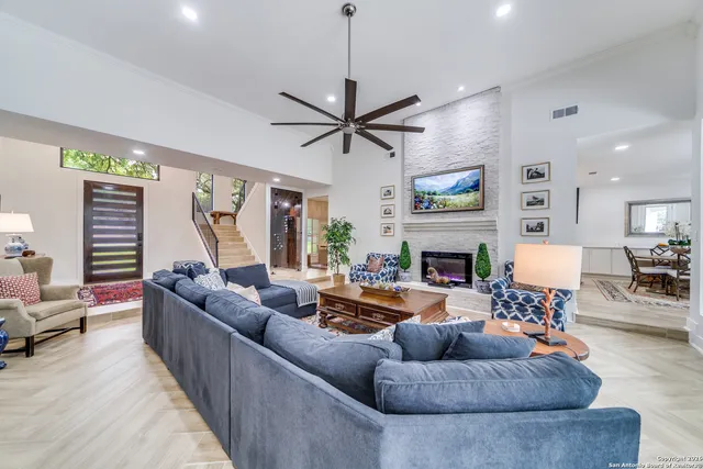 $785,000 | 3915 Hunters Rock, San Antonio, TX 78230