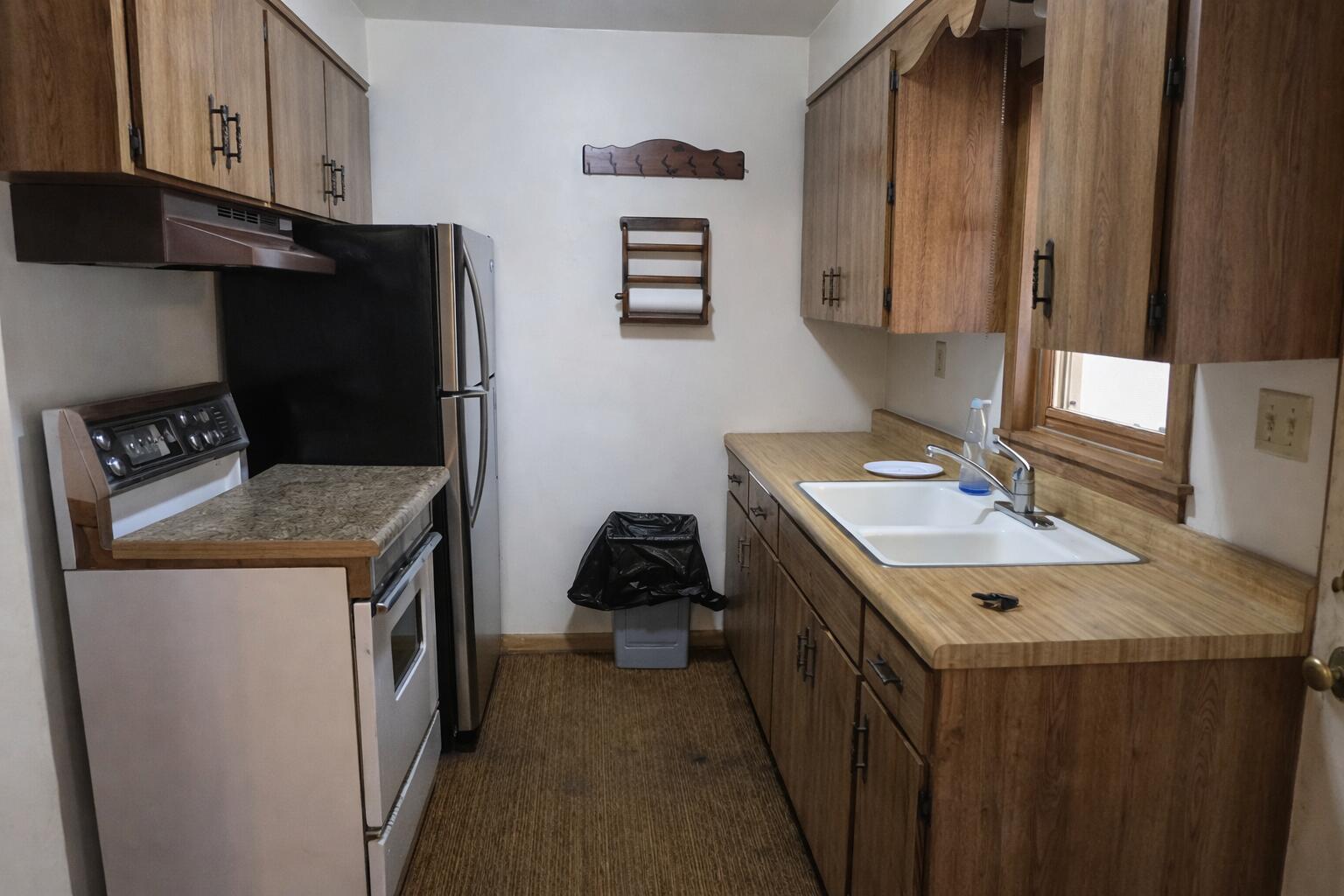 3370 South 66th Street Milwaukee, WI 53219 - Photo 5 of 14 Kitchen