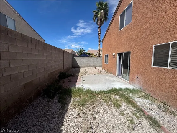 $2,120 | 5273 Panguitch Drive, Las Vegas, NV 89122