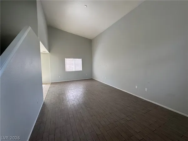 $2,120 | 5273 Panguitch Drive, Las Vegas, NV 89122