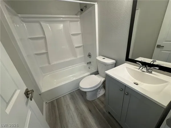 $2,120 | 5273 Panguitch Drive, Las Vegas, NV 89122