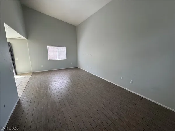 $2,120 | 5273 Panguitch Drive, Las Vegas, NV 89122