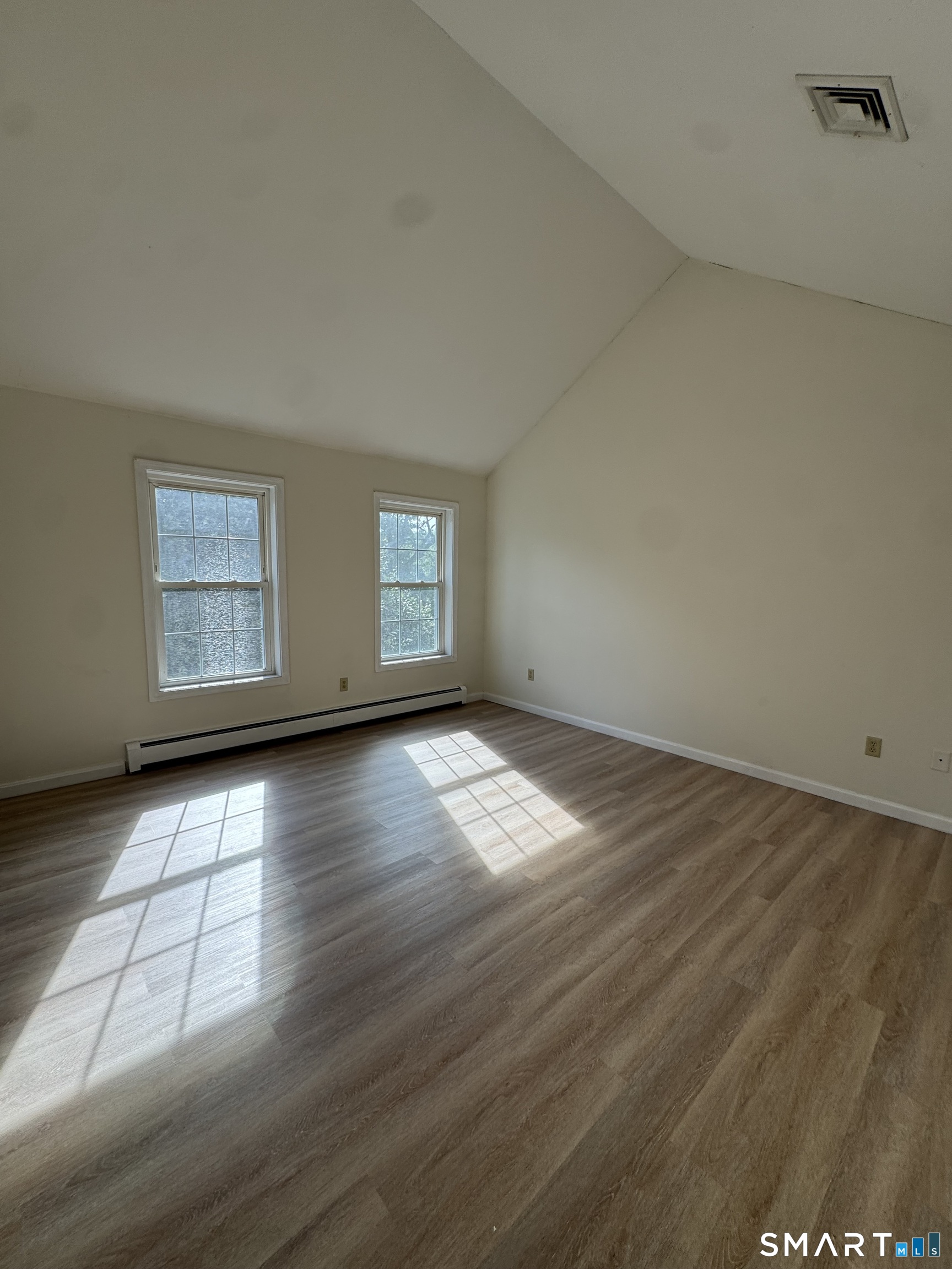 52 Middle Road Preston, CT 06365 - Photo 14 of 30 Gallery Image 14
