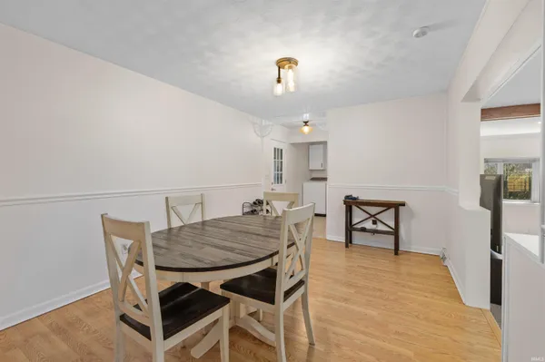 $260,000 | 4193 Buesching Drive, Fort Wayne, IN 46815