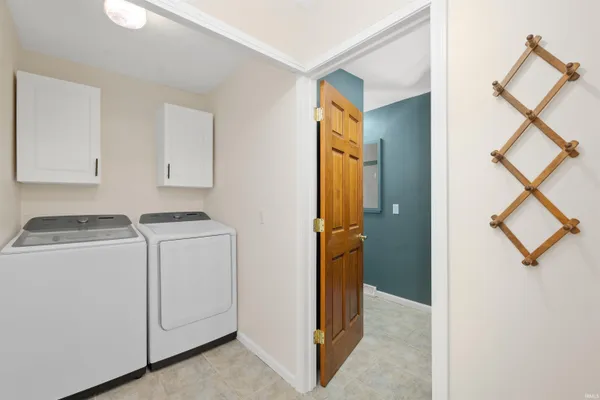 $260,000 | 4193 Buesching Drive, Fort Wayne, IN 46815