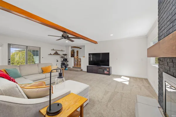 $260,000 | 4193 Buesching Drive, Fort Wayne, IN 46815