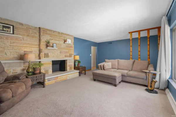 $260,000 | 4193 Buesching Drive, Fort Wayne, IN 46815