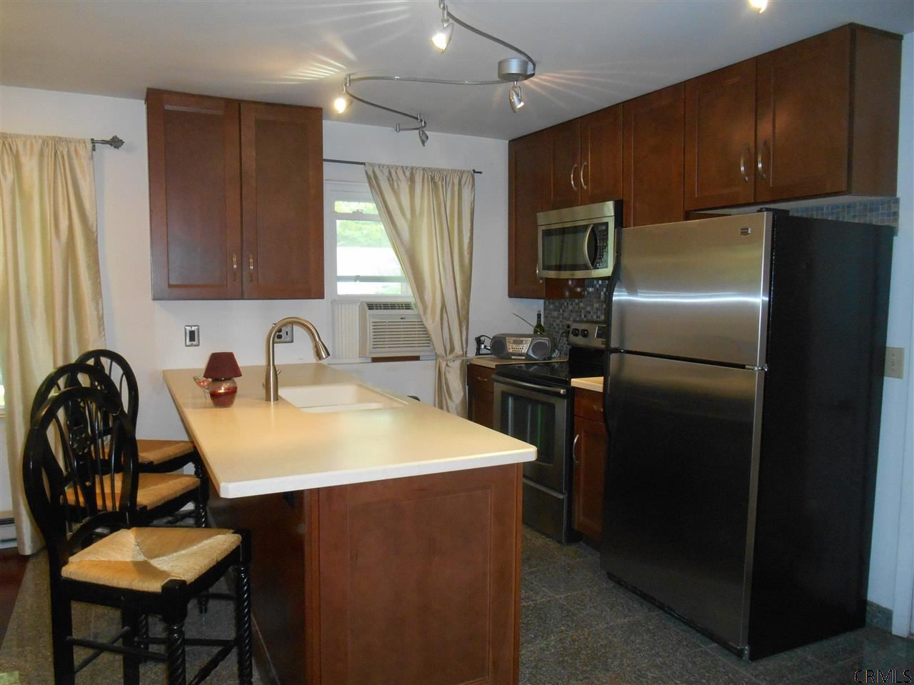 3 Wake Robin Road Ballston Spa, NY 12020 - Photo 4 of 19 Photo 4