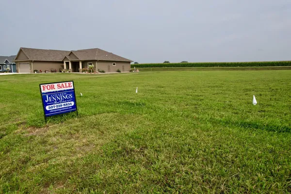 $30,000 | Xxxx Vangsness Street, Adams, MN 55909