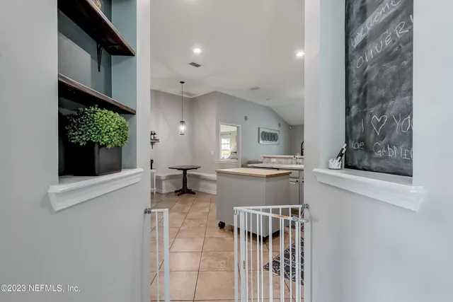 $2,400 | 12004 West Liberty Lake Drive, Jacksonville, FL 32258