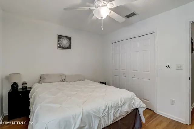 $2,400 | 12004 West Liberty Lake Drive, Jacksonville, FL 32258