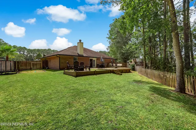 $2,400 | 12004 West Liberty Lake Drive, Jacksonville, FL 32258