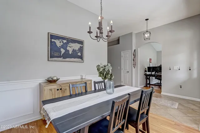 $2,400 | 12004 West Liberty Lake Drive, Jacksonville, FL 32258