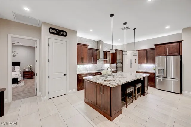 $8,500 | 5595 El Camino Road, Las Vegas, NV 89118