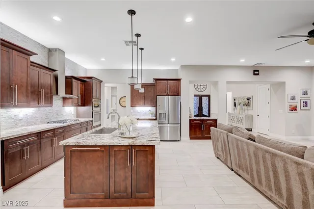 $8,500 | 5595 El Camino Road, Las Vegas, NV 89118