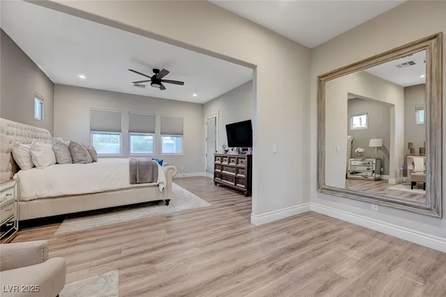 $8,500 | 5595 El Camino Road, Las Vegas, NV 89118