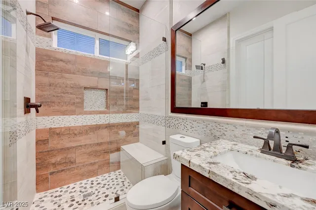 $8,500 | 5595 El Camino Road, Las Vegas, NV 89118