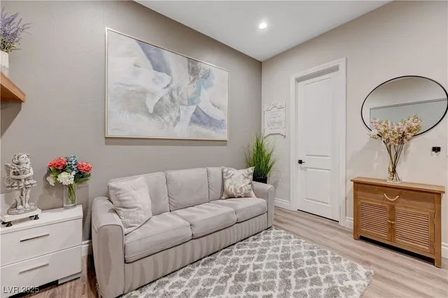 $8,500 | 5595 El Camino Road, Las Vegas, NV 89118